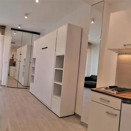 아파트 Condominio Ca D'Oro 비비오네