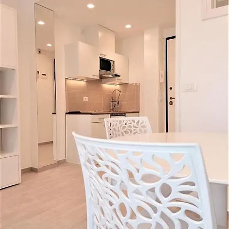 아파트 Condominio Ca D'Oro *